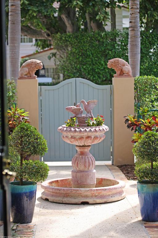 GOLFVIEW - Residential