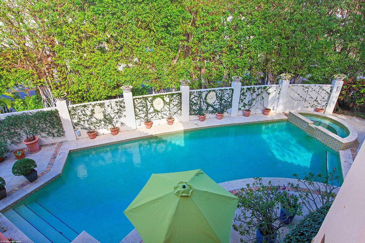 GOLFVIEW - Residential