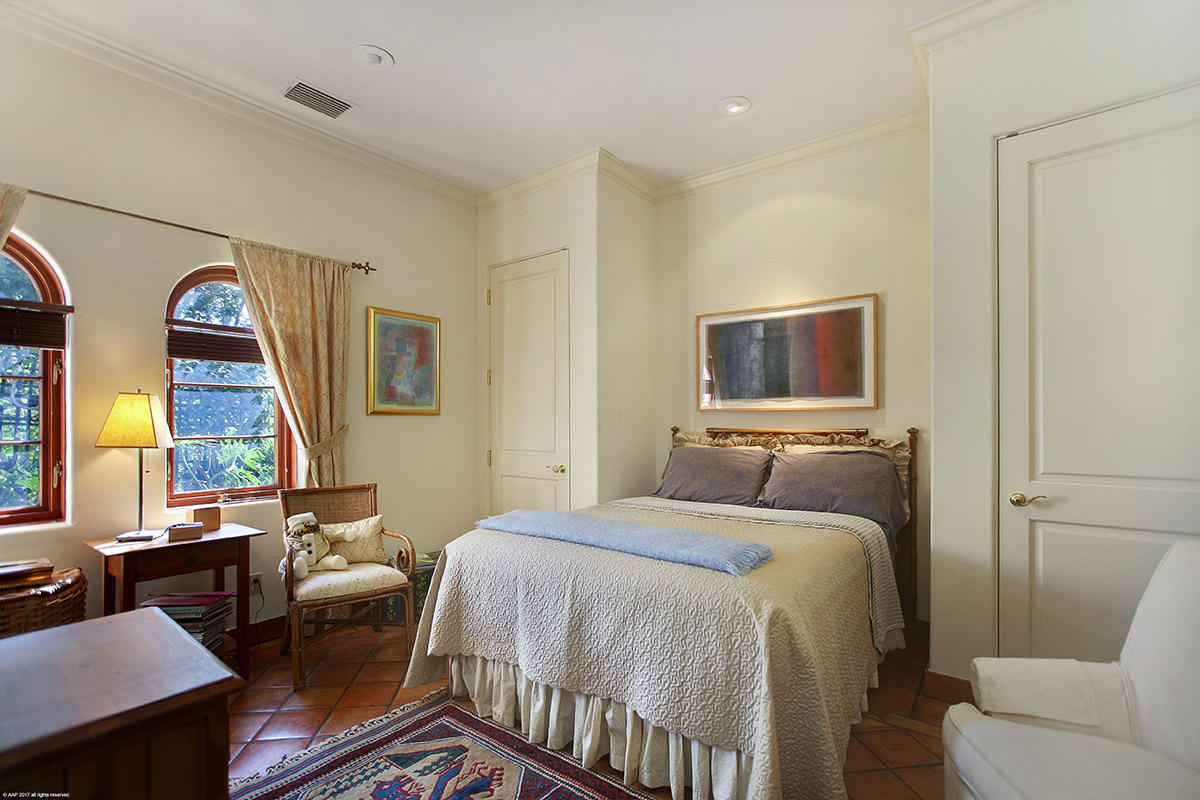 GOLFVIEW - Residential