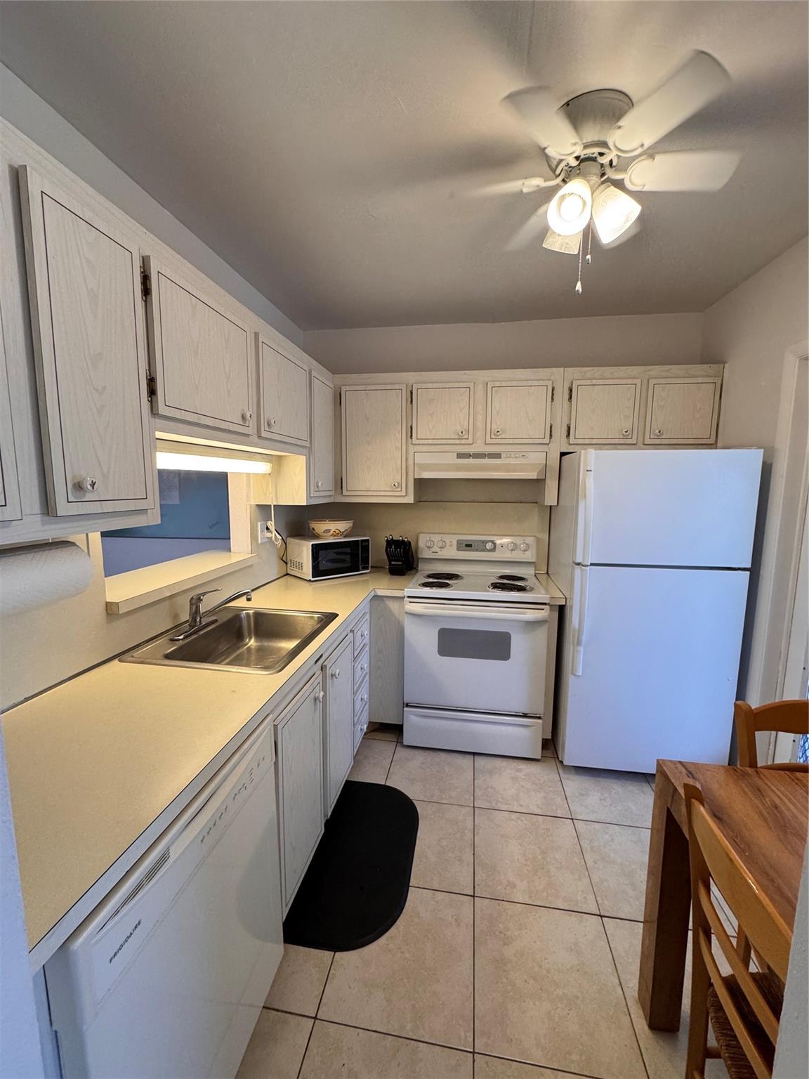 Hawaiian Gardens - Residential