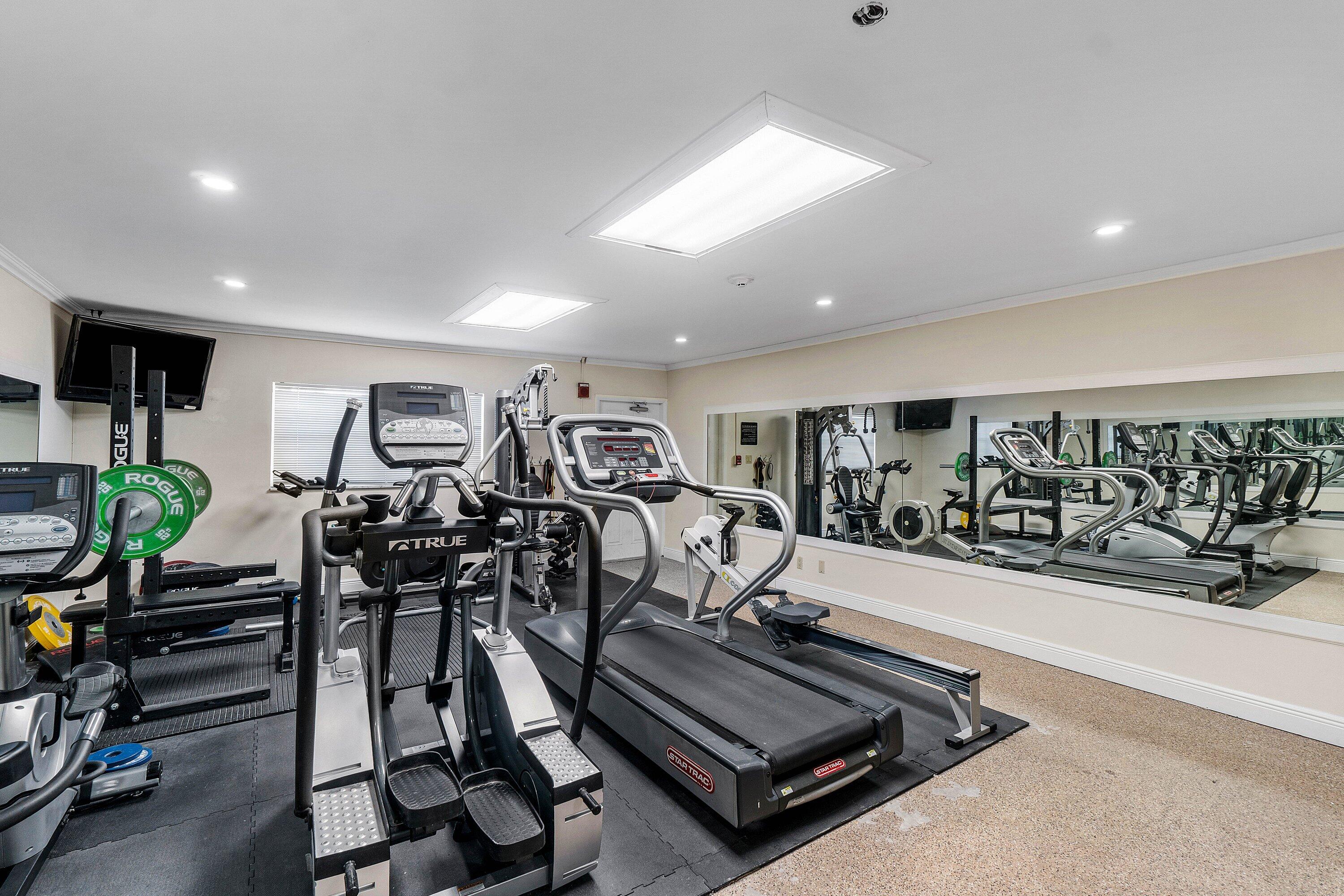 HILLSBORO ISLAND HOUSE CONDO - Residential