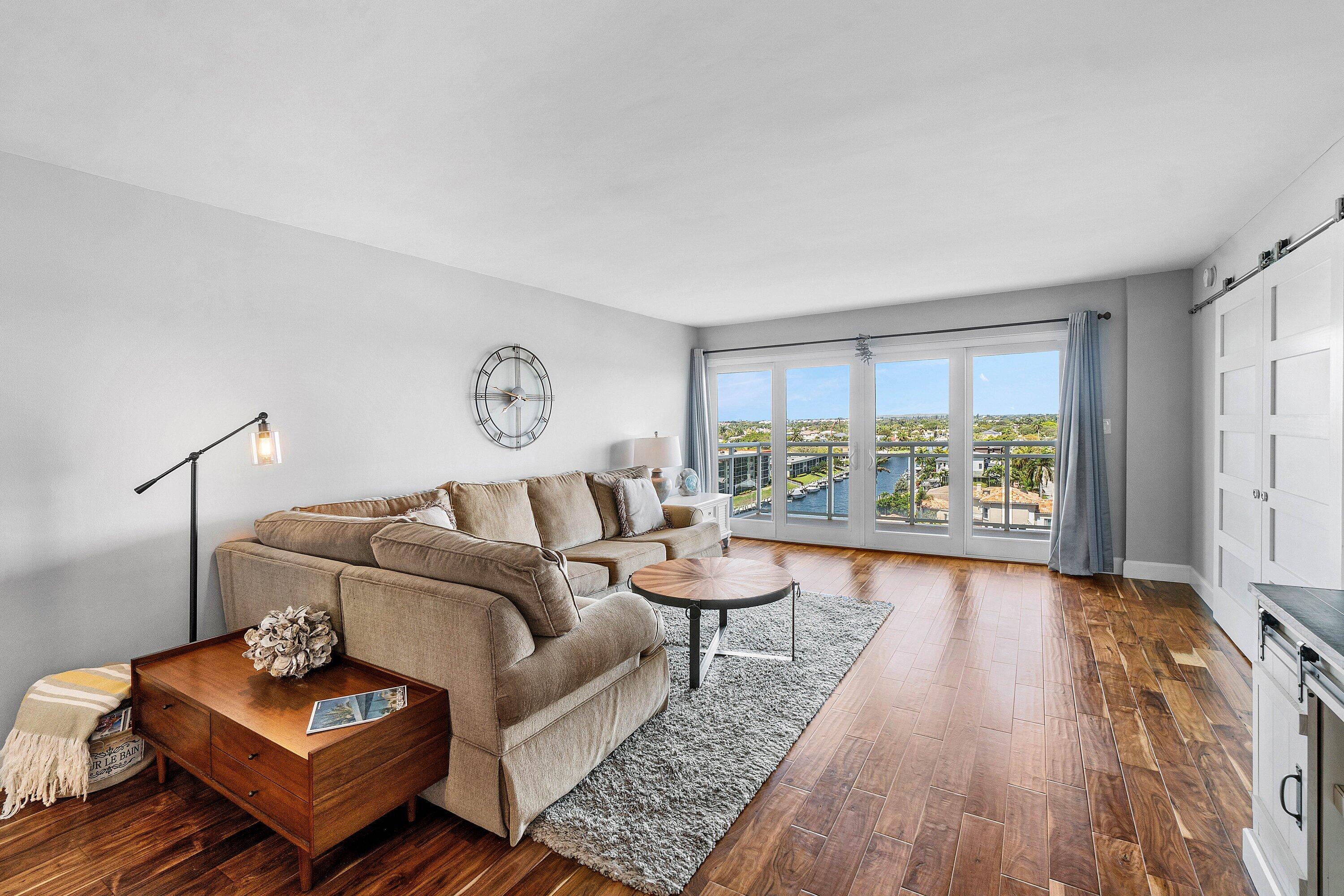 HILLSBORO ISLAND HOUSE CONDO - Residential