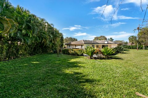 A home in North Palm Beach