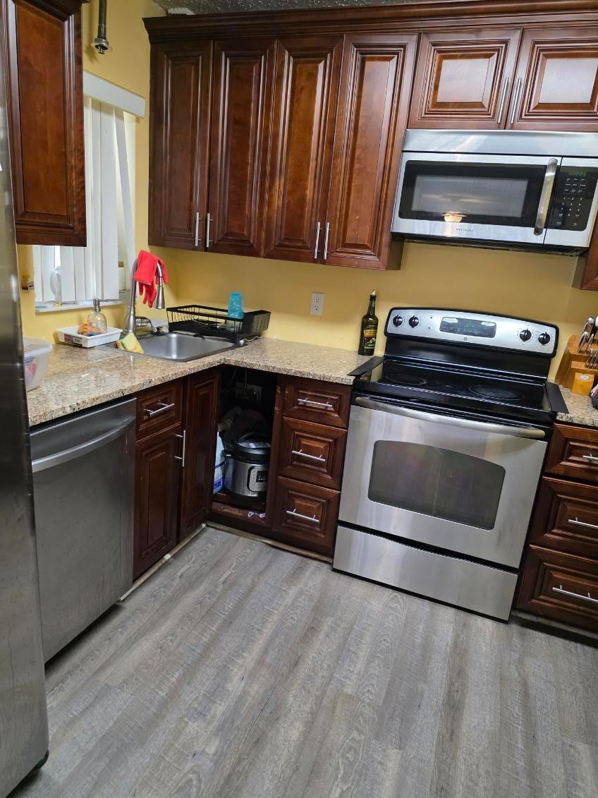 BOCA GLADES CONDO A THRU - Residential