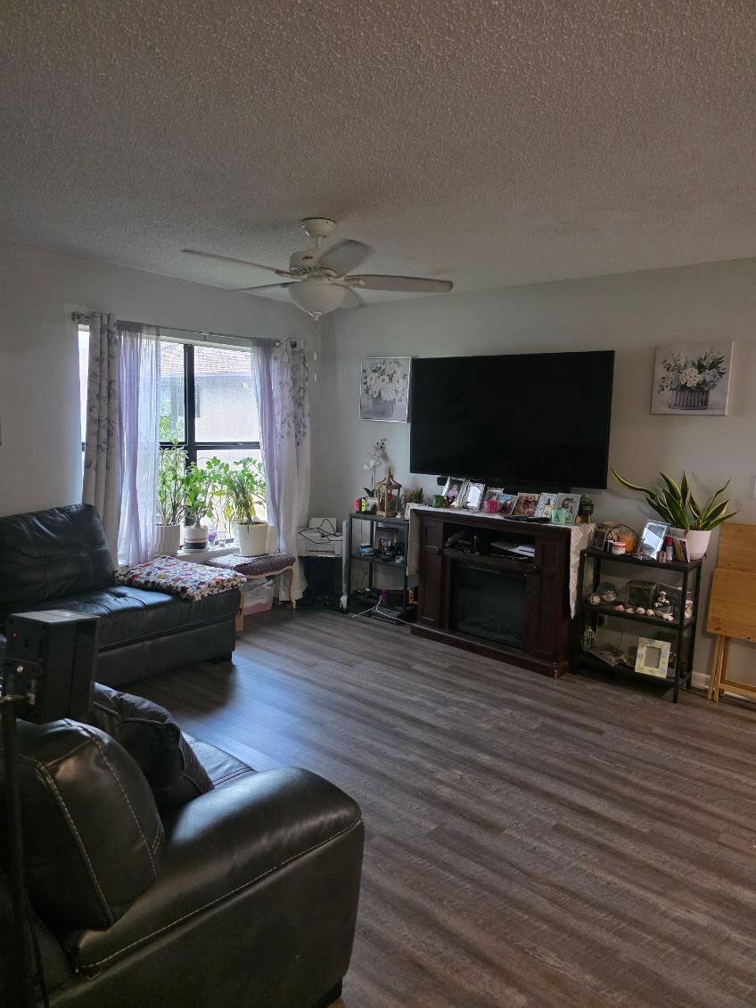 BOCA GLADES CONDO A THRU - Residential