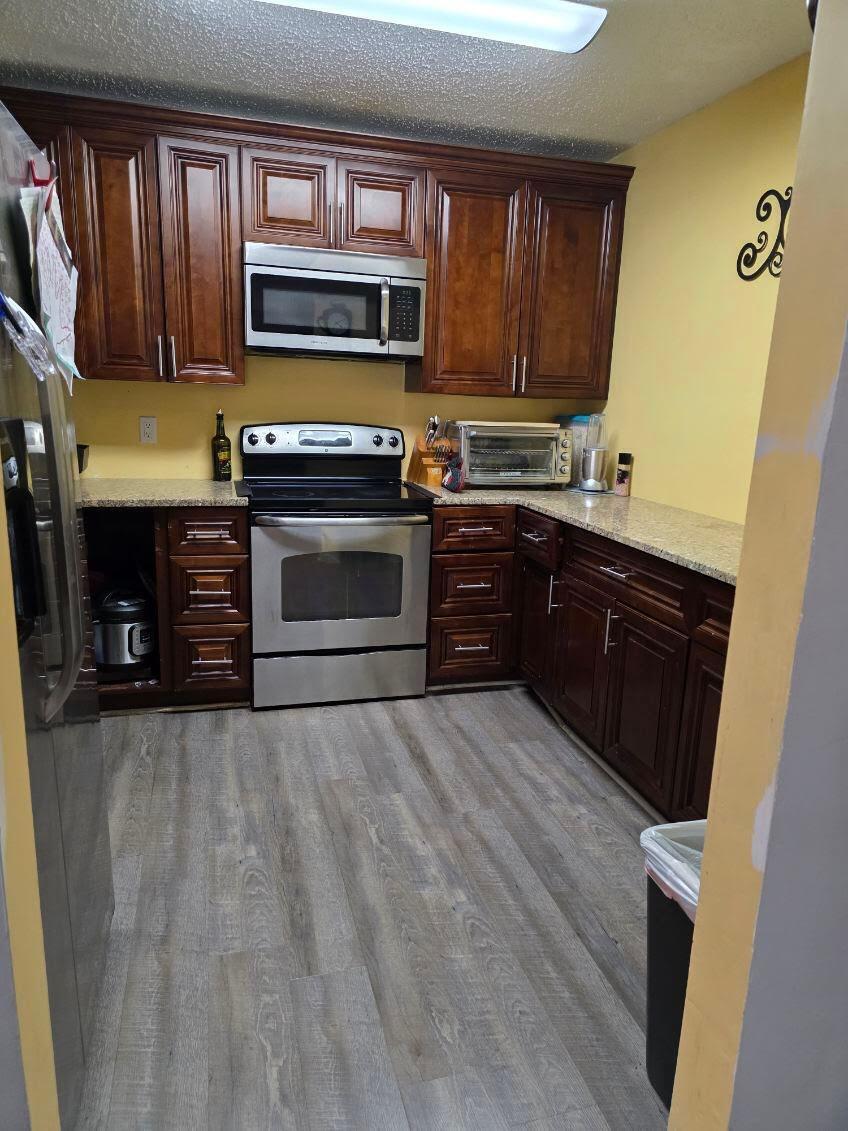 BOCA GLADES CONDO A THRU - Residential