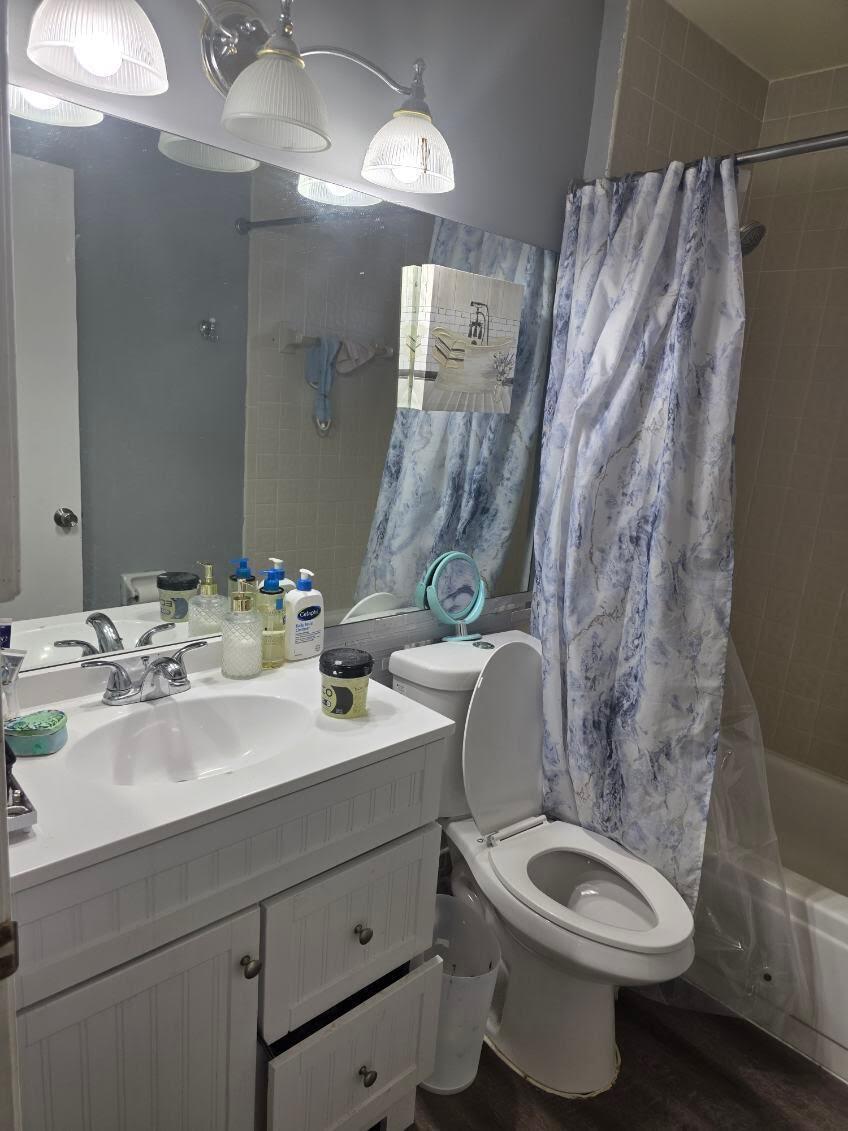 BOCA GLADES CONDO A THRU - Residential