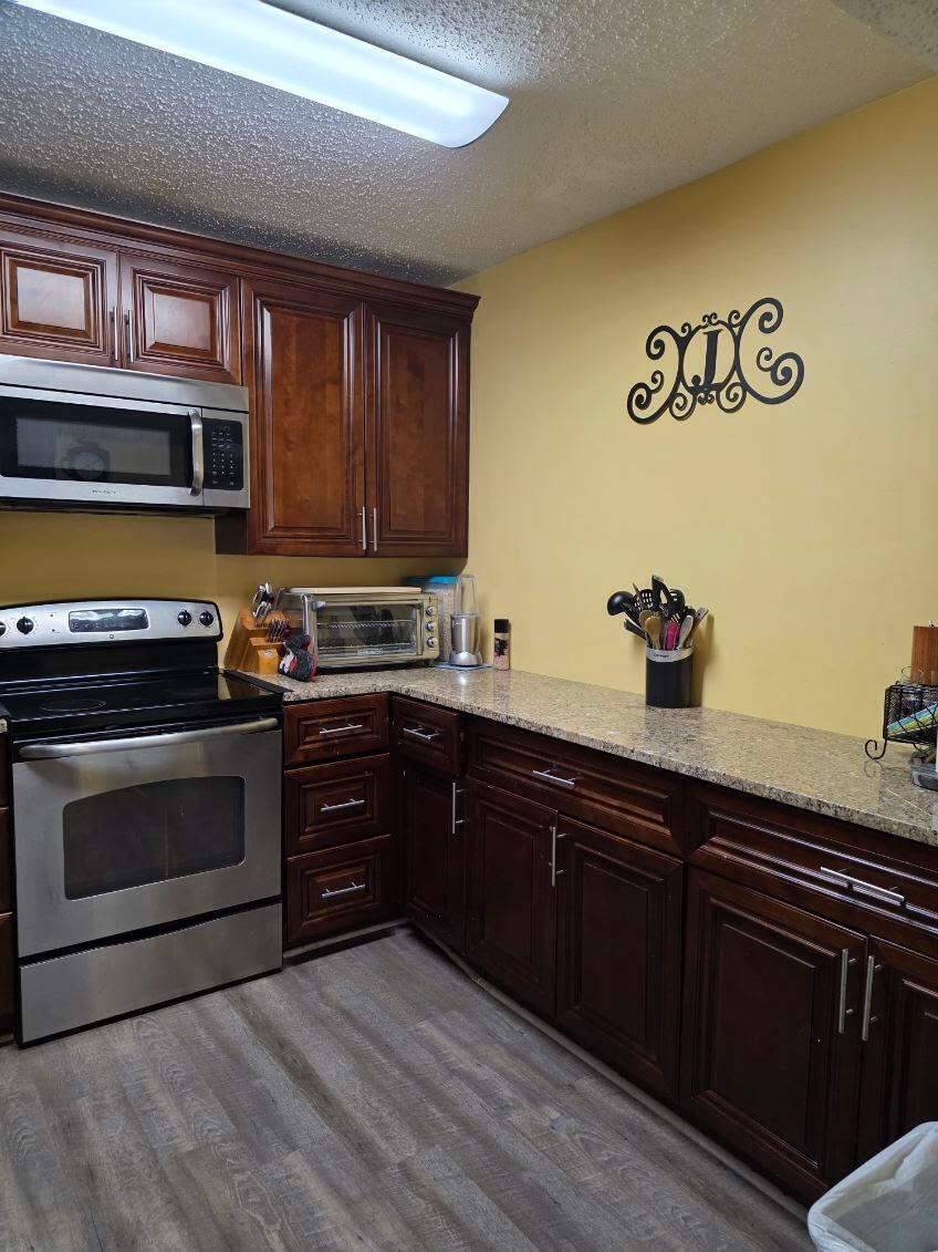 BOCA GLADES CONDO A THRU - Residential