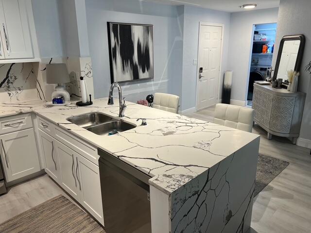 FLAGLER POINTE CONDOMINIUM - Residential Lease