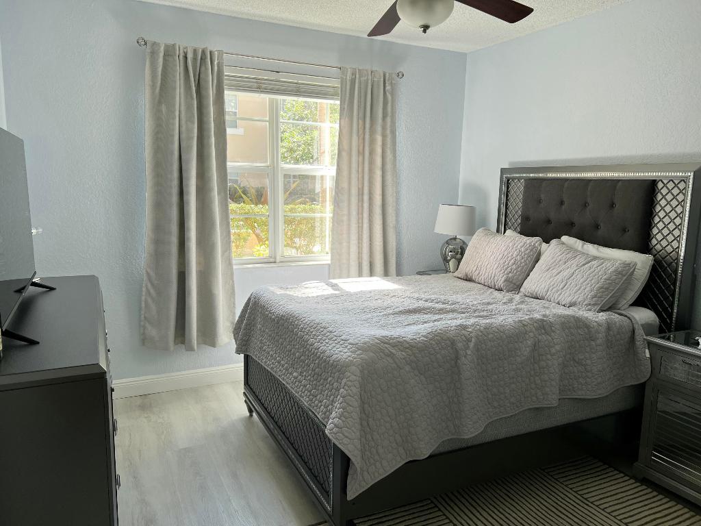 FLAGLER POINTE CONDOMINIUM - Residential Lease