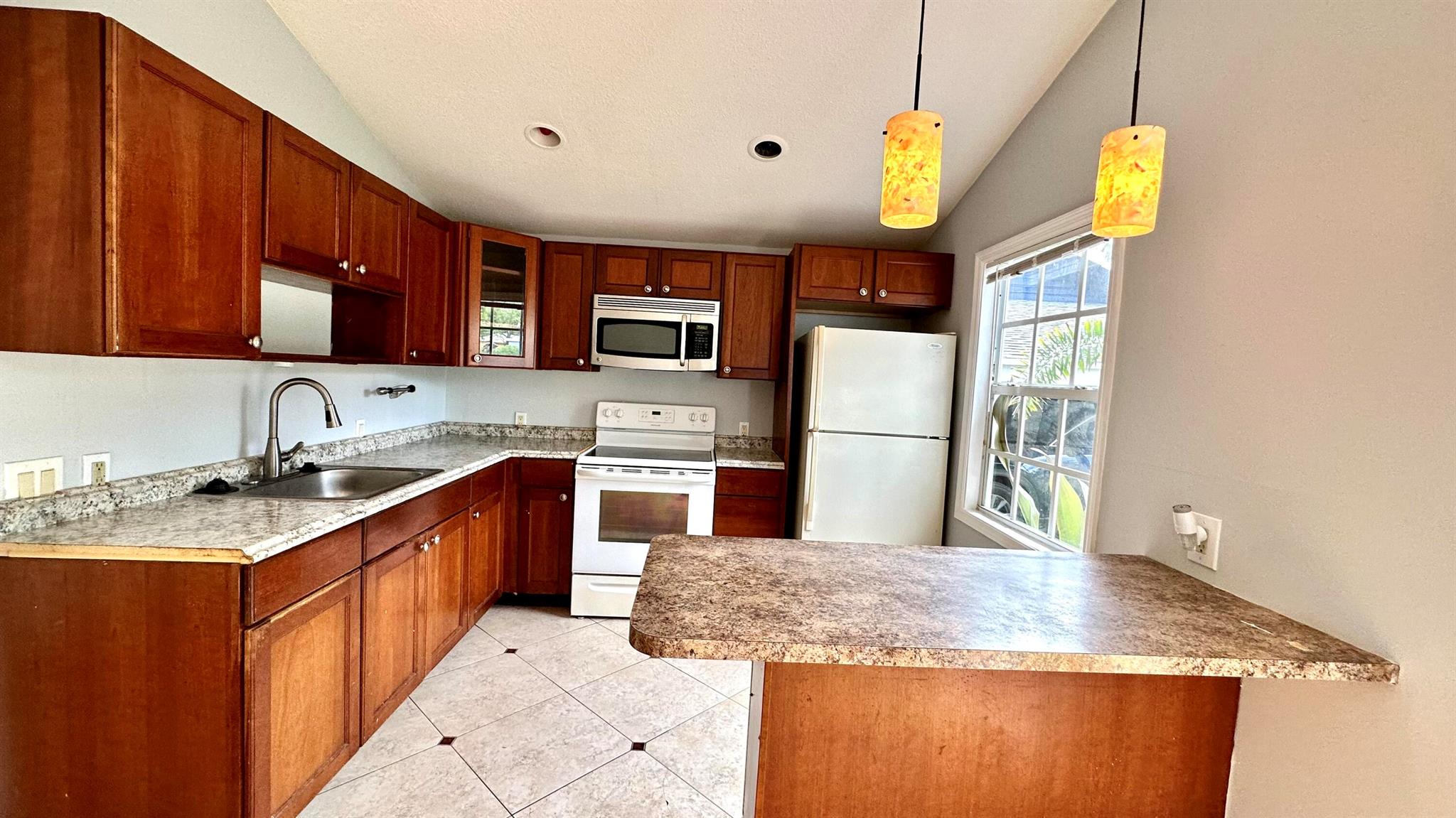 439 46th Street 2