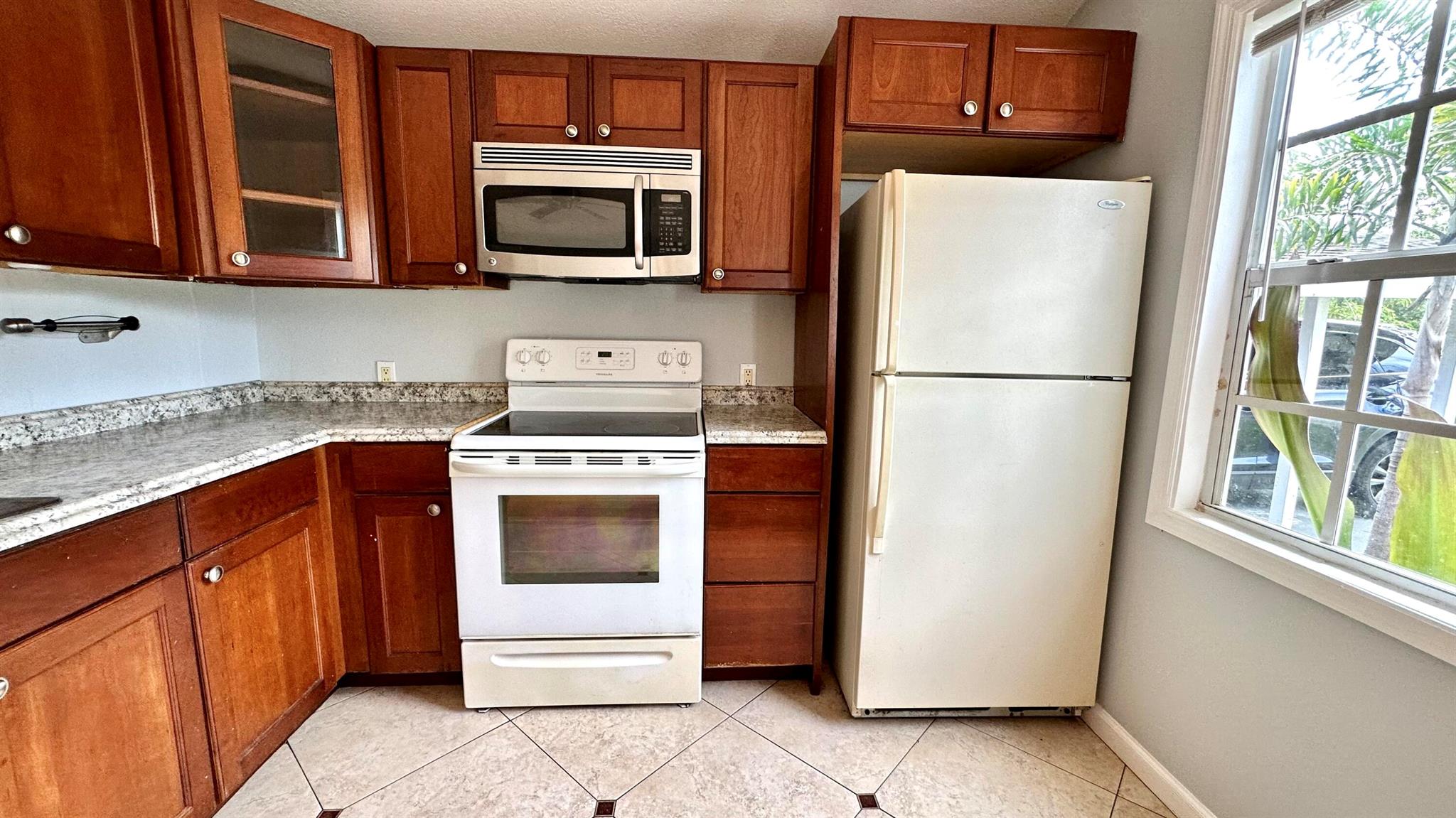 439 46th Street 2