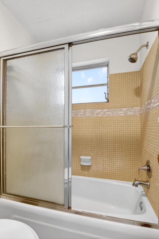 POINTE OVERLOOK CONDO - Residential