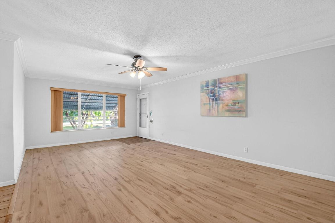 POINTE OVERLOOK CONDO - Residential