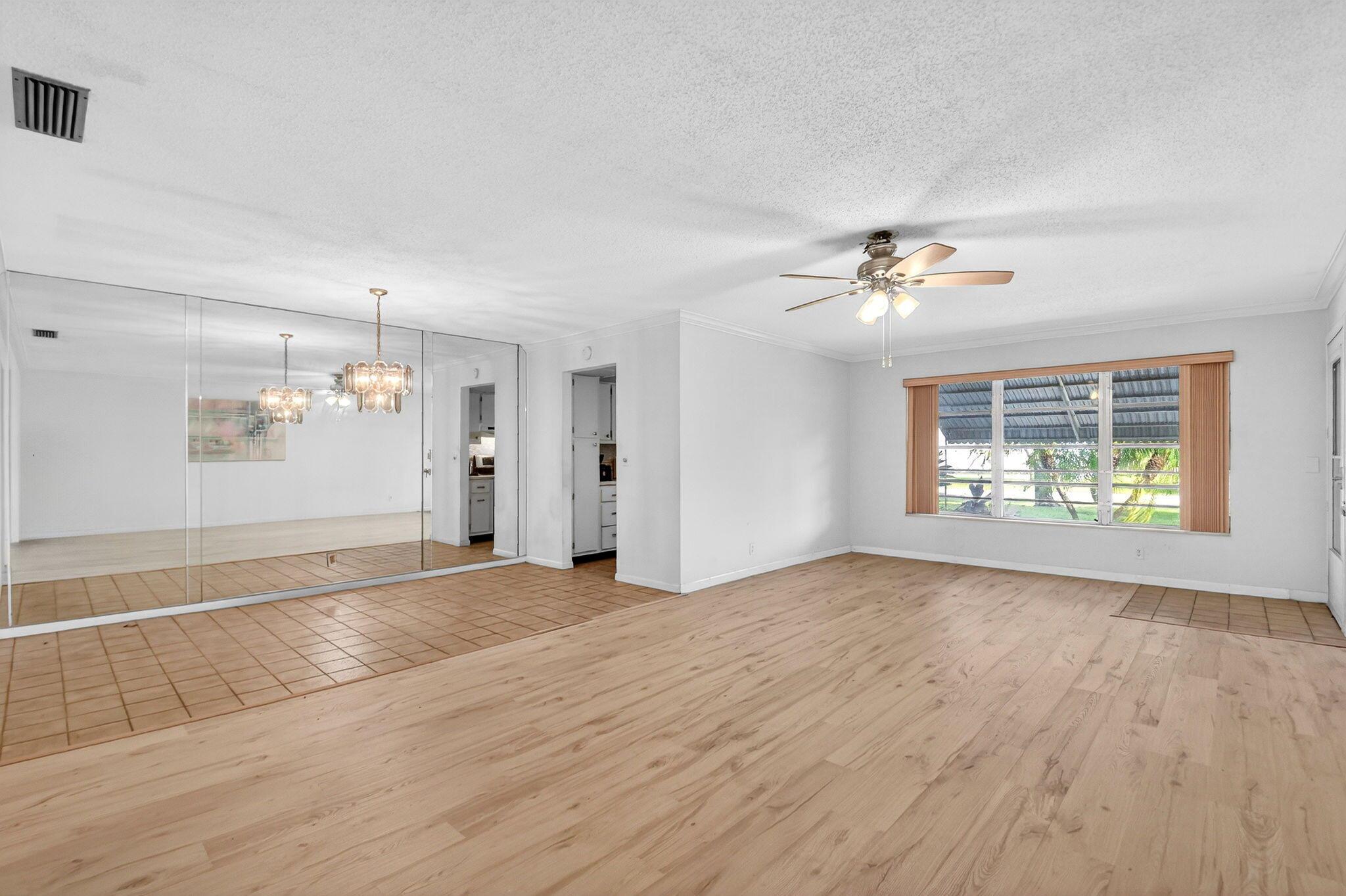 POINTE OVERLOOK CONDO - Residential