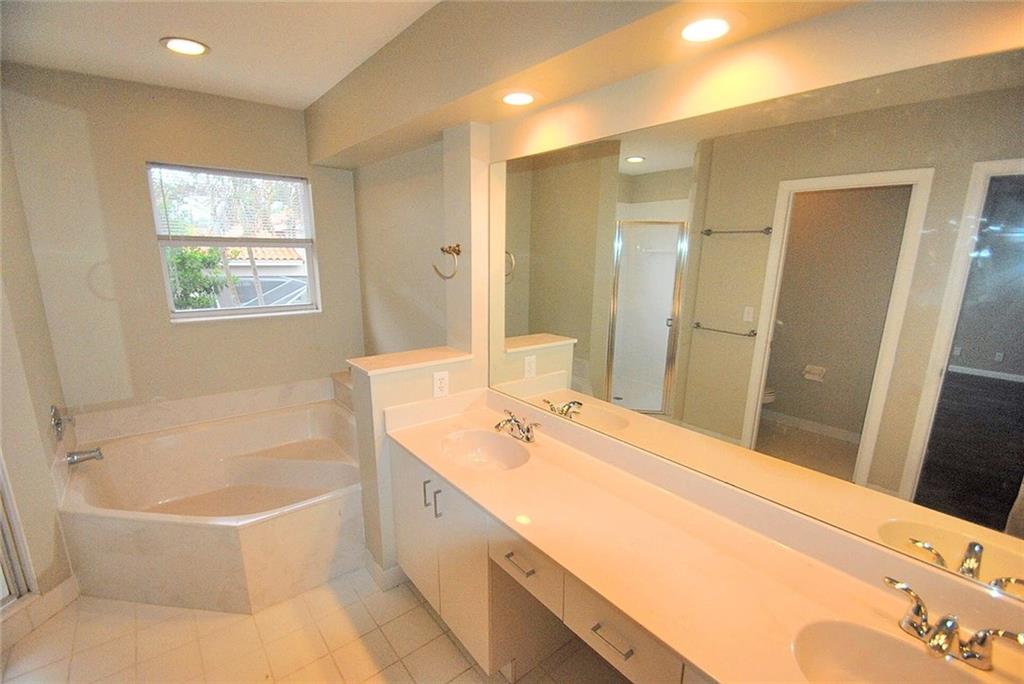 Spinnaker Bay At Lake Cha - Residential Lease