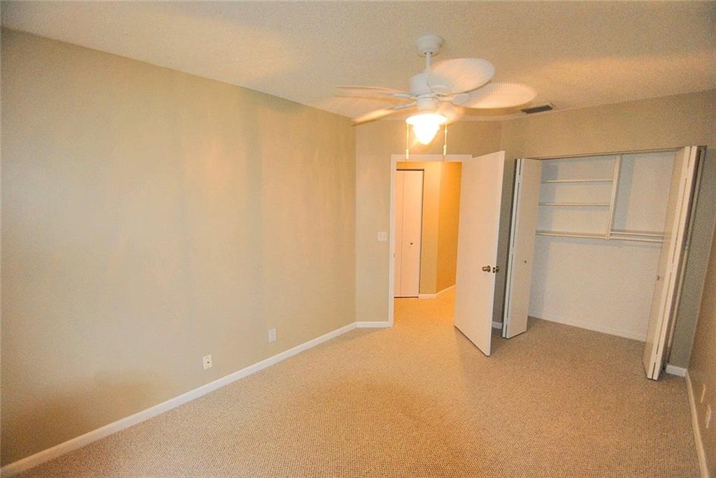 Spinnaker Bay At Lake Cha - Residential Lease