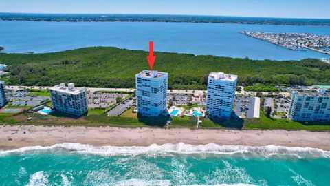 A home in Jensen Beach