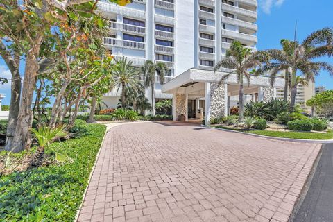 A home in Jensen Beach