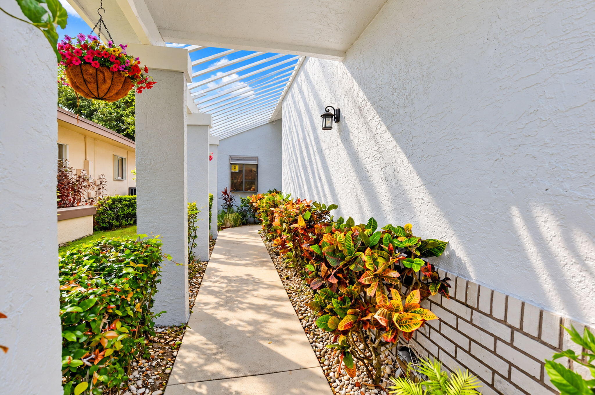 2600 ALOE Avenue