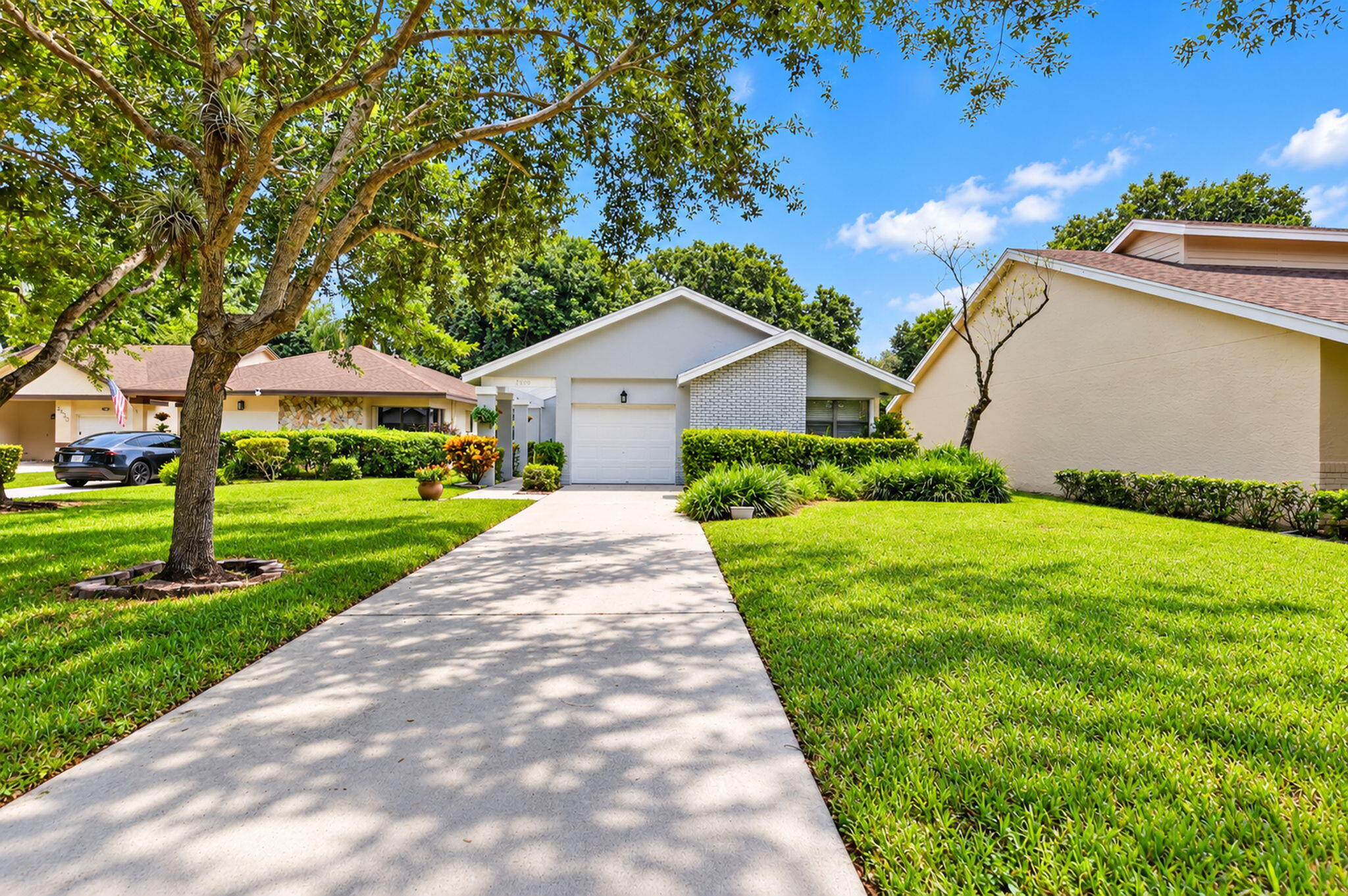 2600 ALOE Avenue