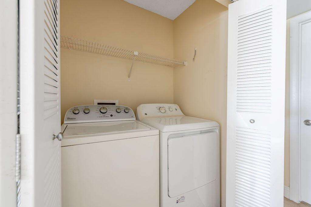 MEADOWS ON THE GREEN COND - Residential