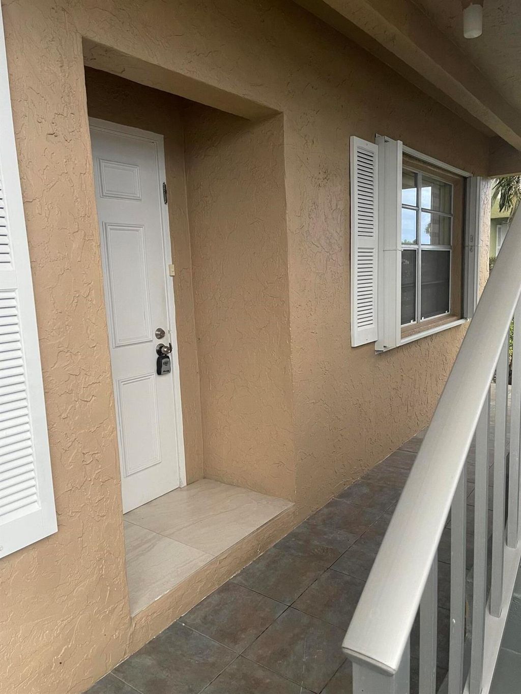 Photo of 1131 Violet Ter Terrace E #104, Delray Beach, FL 33445 (MLS # R10943575)