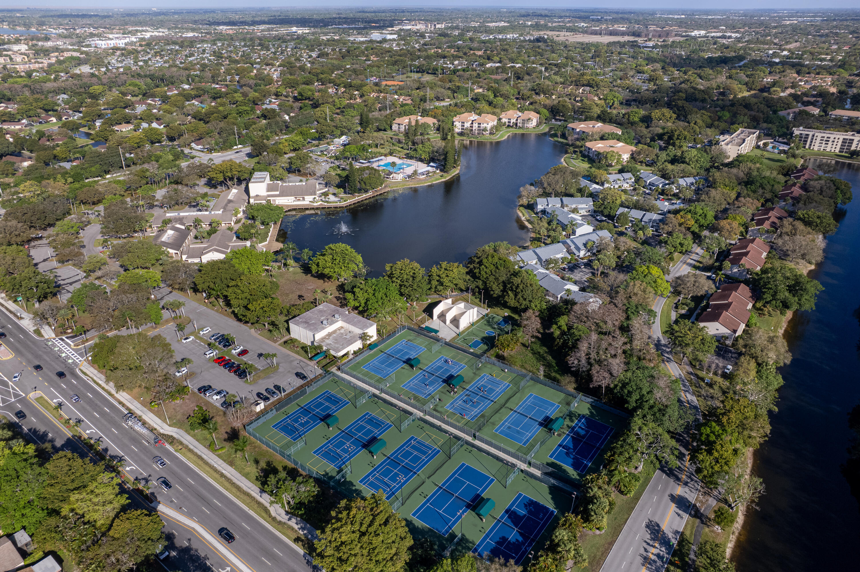 POND APPLE PLACE III CONDO - Residential