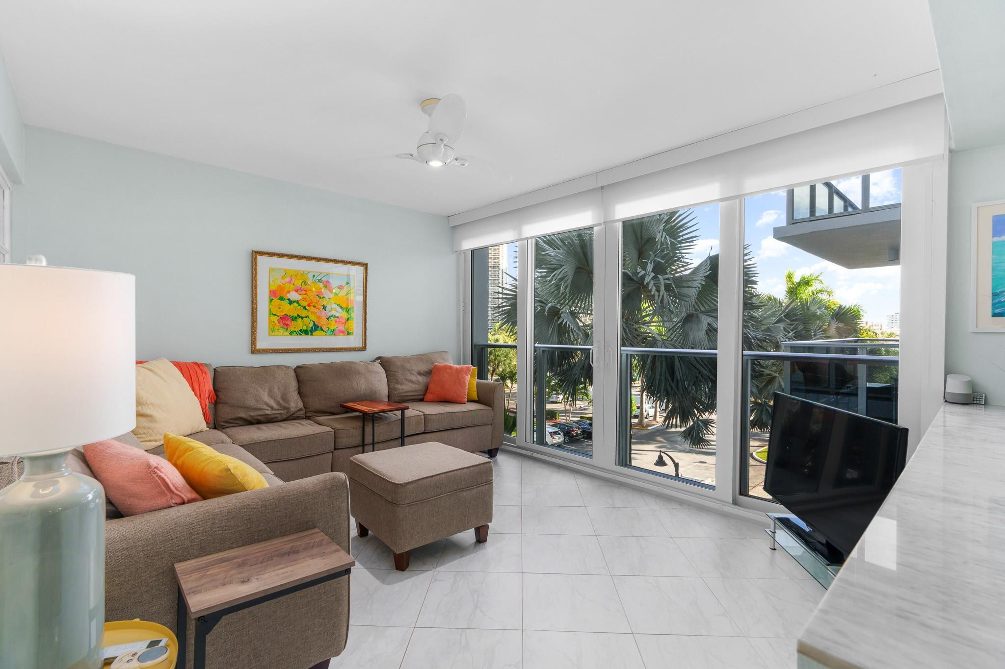 3333 NE 34th Street 412