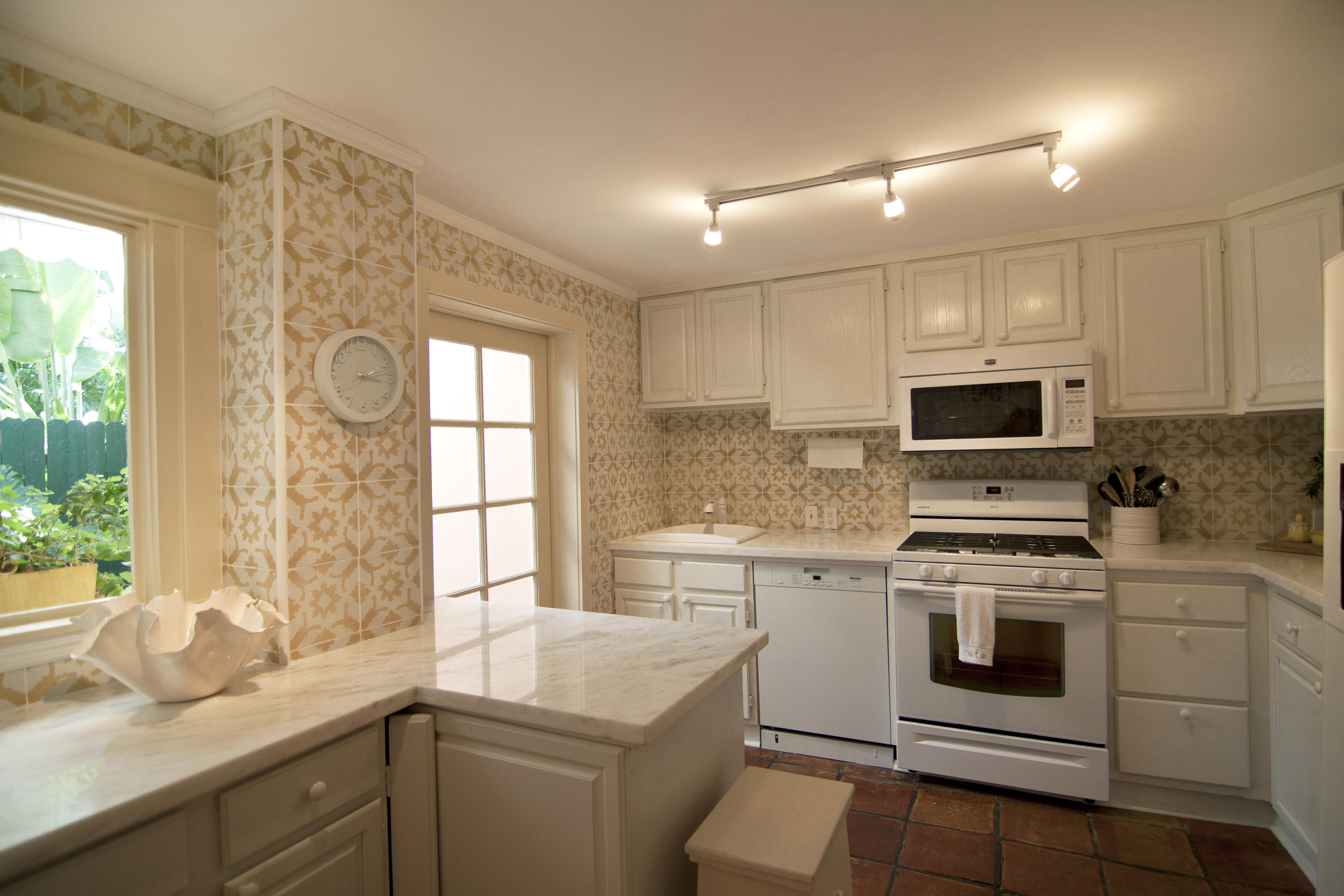 PROXIMITY PARK - Residential