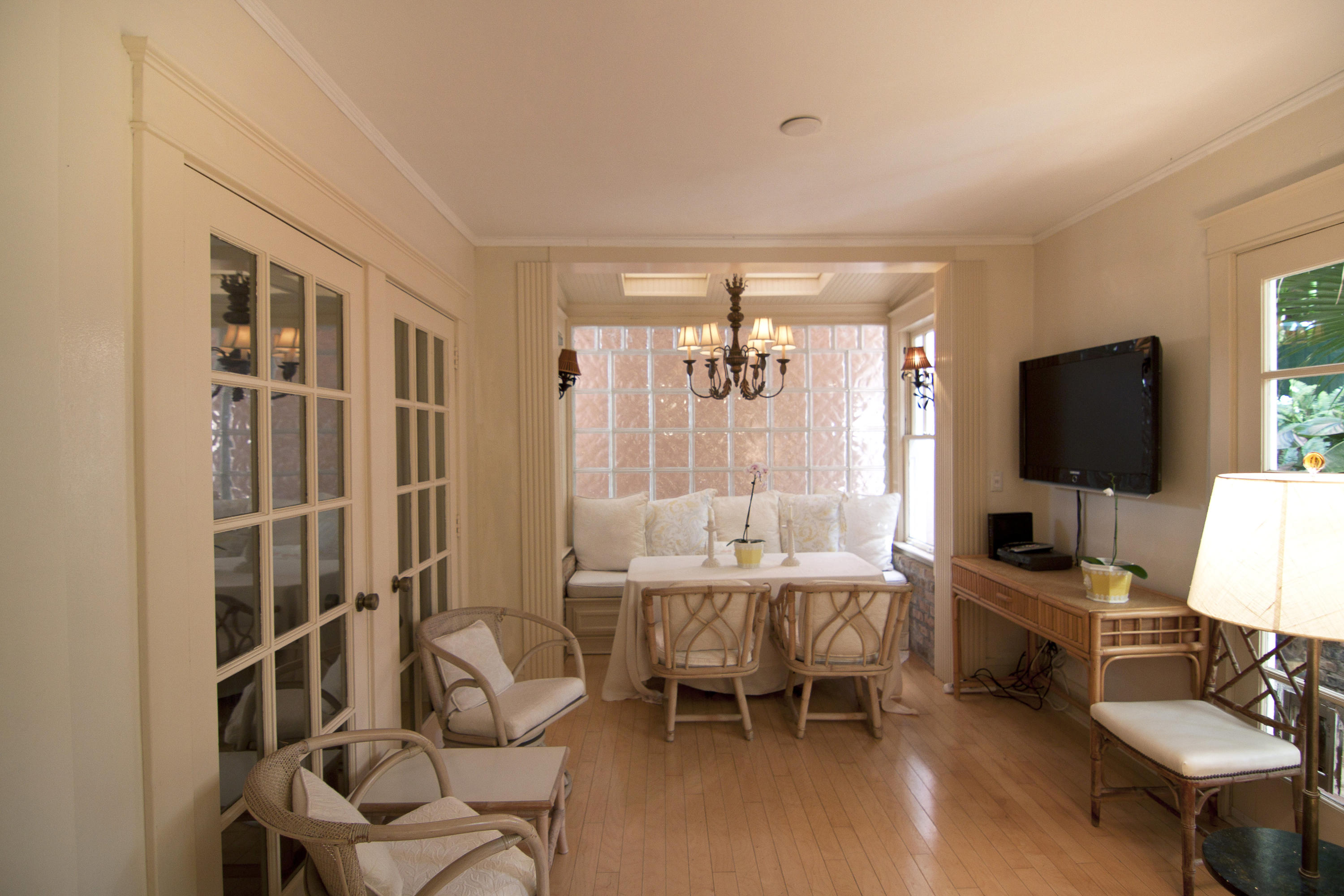 PROXIMITY PARK - Residential