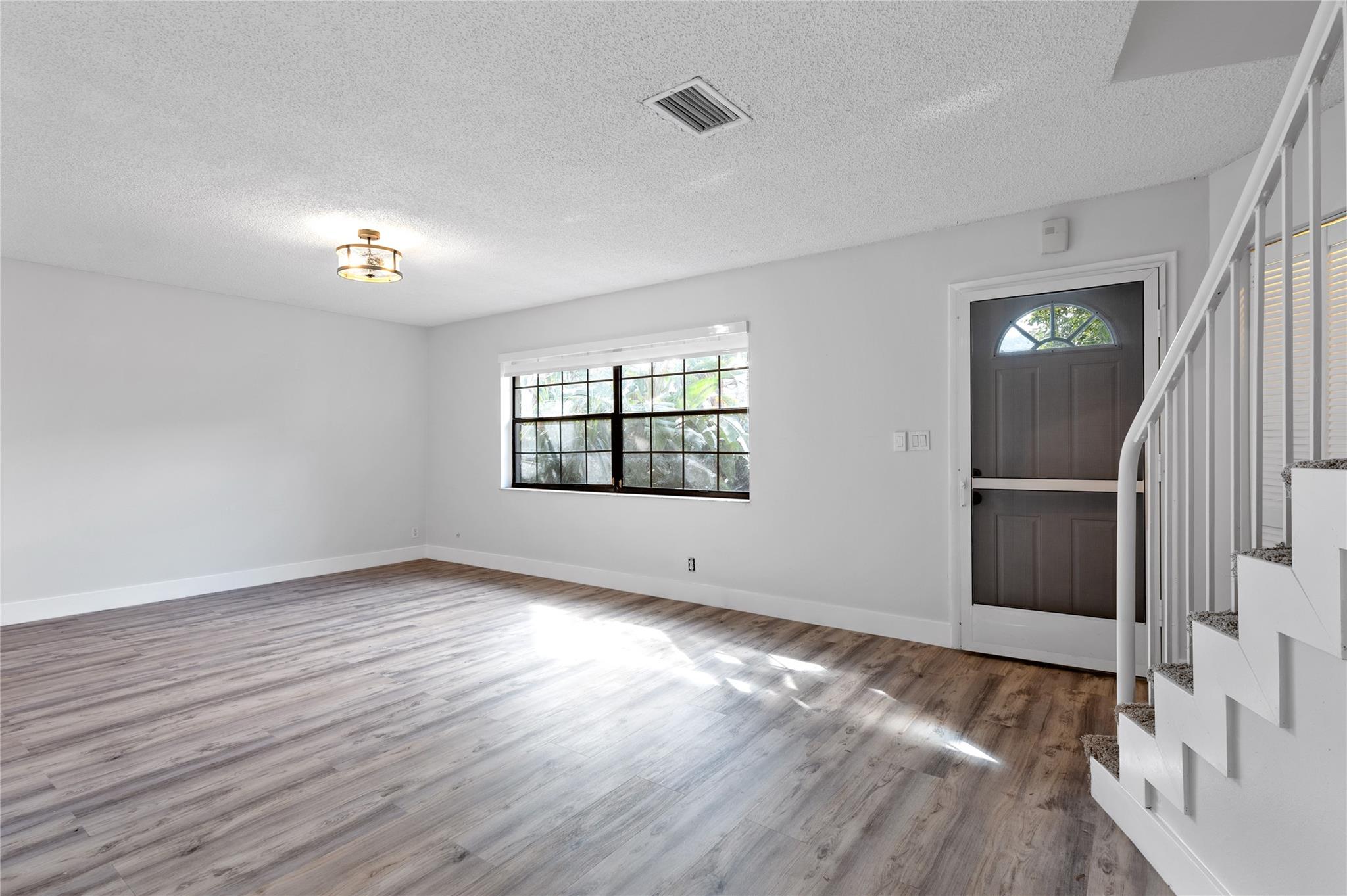 Resub Of Highland Estates - Residential Lease