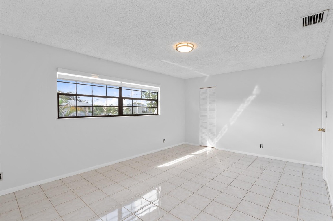 Resub Of Highland Estates - Residential Lease