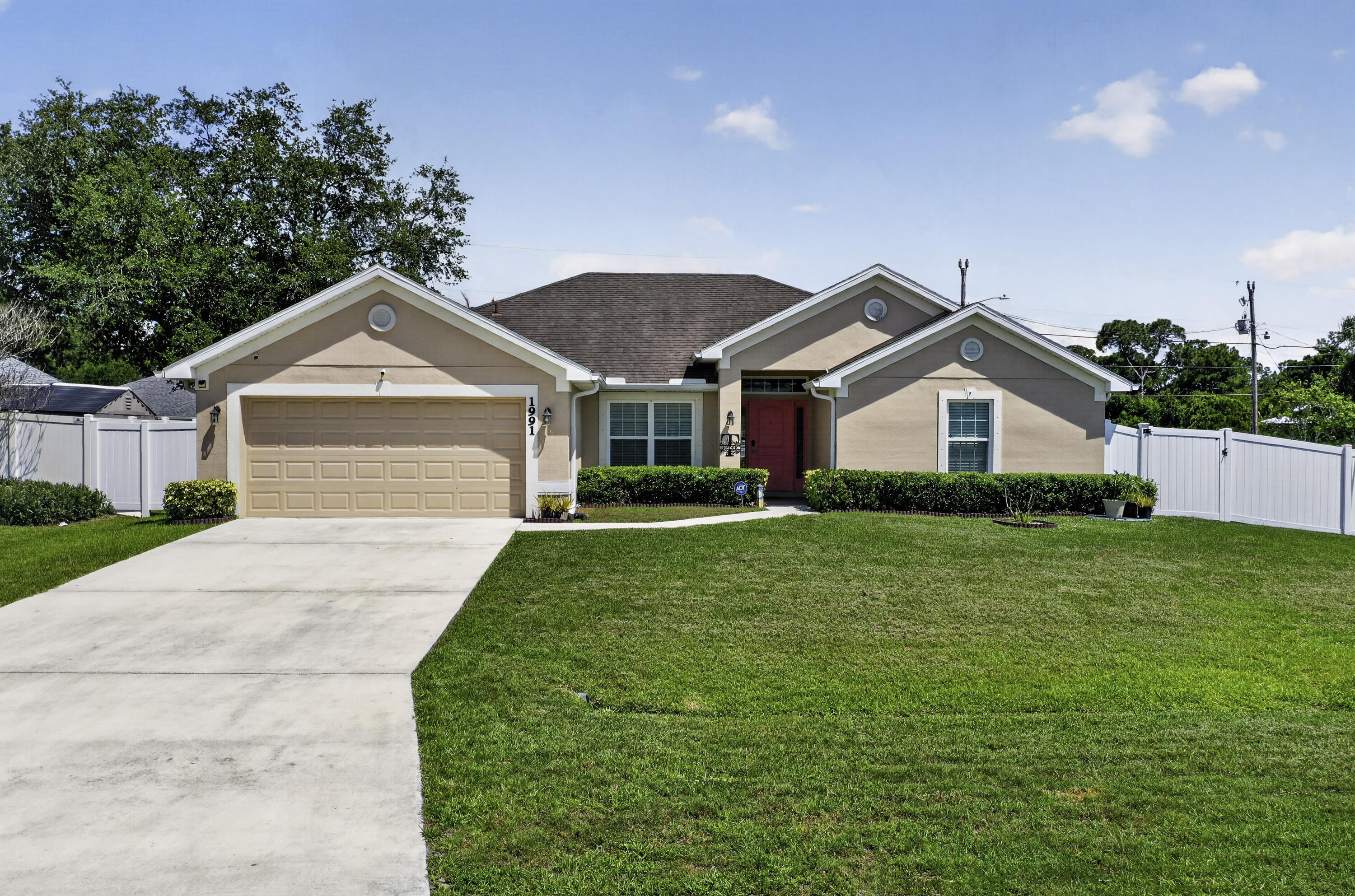 PORT ST LUCIE SECTION 11 - Residential