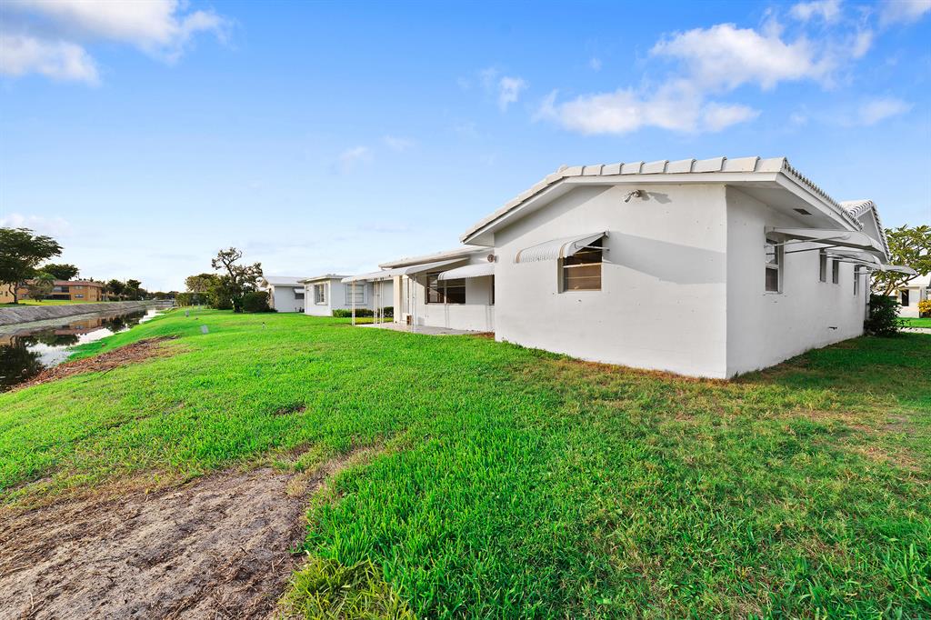 PALM BEACH LEISUREVILLE SEC 8 - Residential