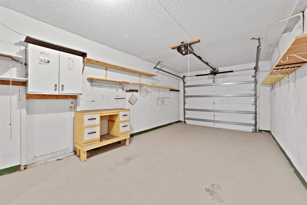 PALM BEACH LEISUREVILLE SEC 8 - Residential