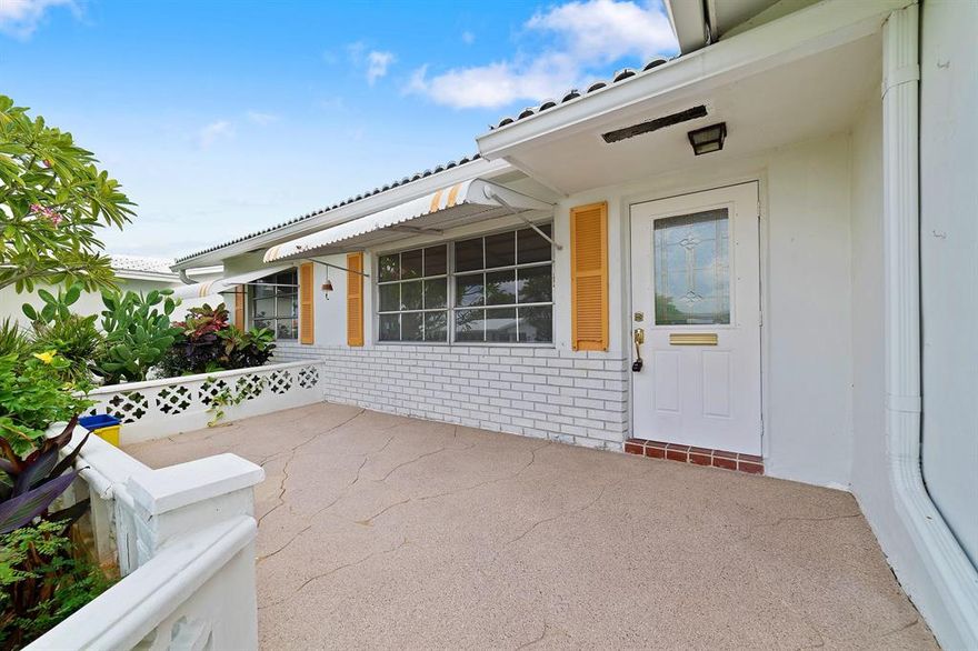 Move right into this 2 bedroom, 2 bath home in the Active 55+ community of Palm Beach Leisureville in time to enjoy the rest of the winter season in
sunny South Florida and all the neighborhood amenities. Home boasts northern exposure with canal views to the south. Modestly updated interior with tile flooring throughout all living area and new wood-look laminate flooring in the bedrooms. Stainless steel appliances and low maintenance Corian countertops. Freshly painted and ready to become your winter residence! Palm Beach Leisureville offers 18-hole golf course, 3 recreational facilities with pools. billiards, shuffleboard and fitness amenities. Low monthly dues! Roof is from 1992.