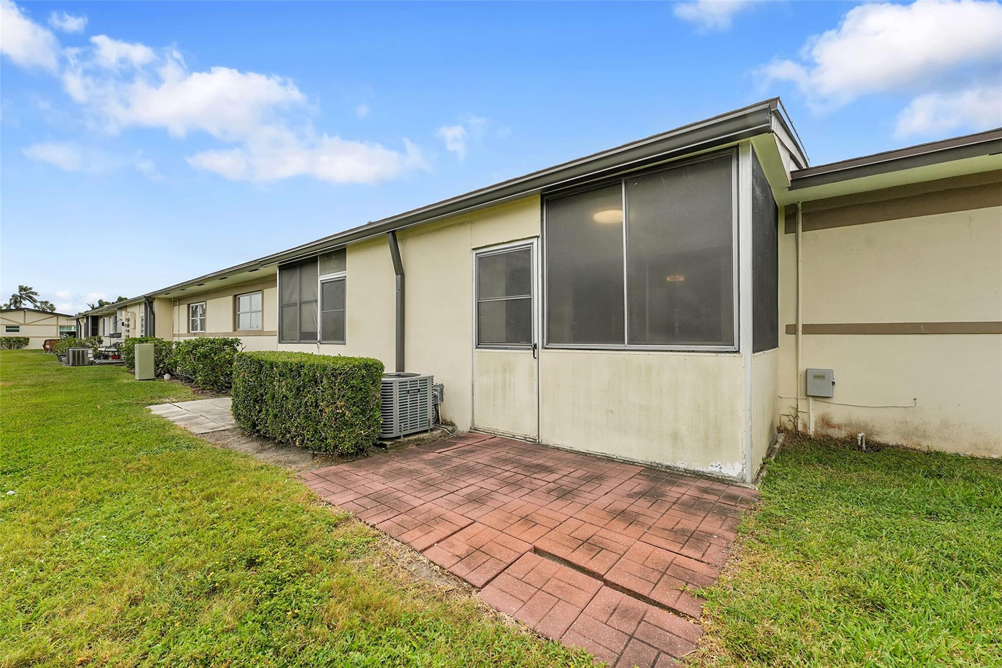 Cresthaven Ashley - Residential