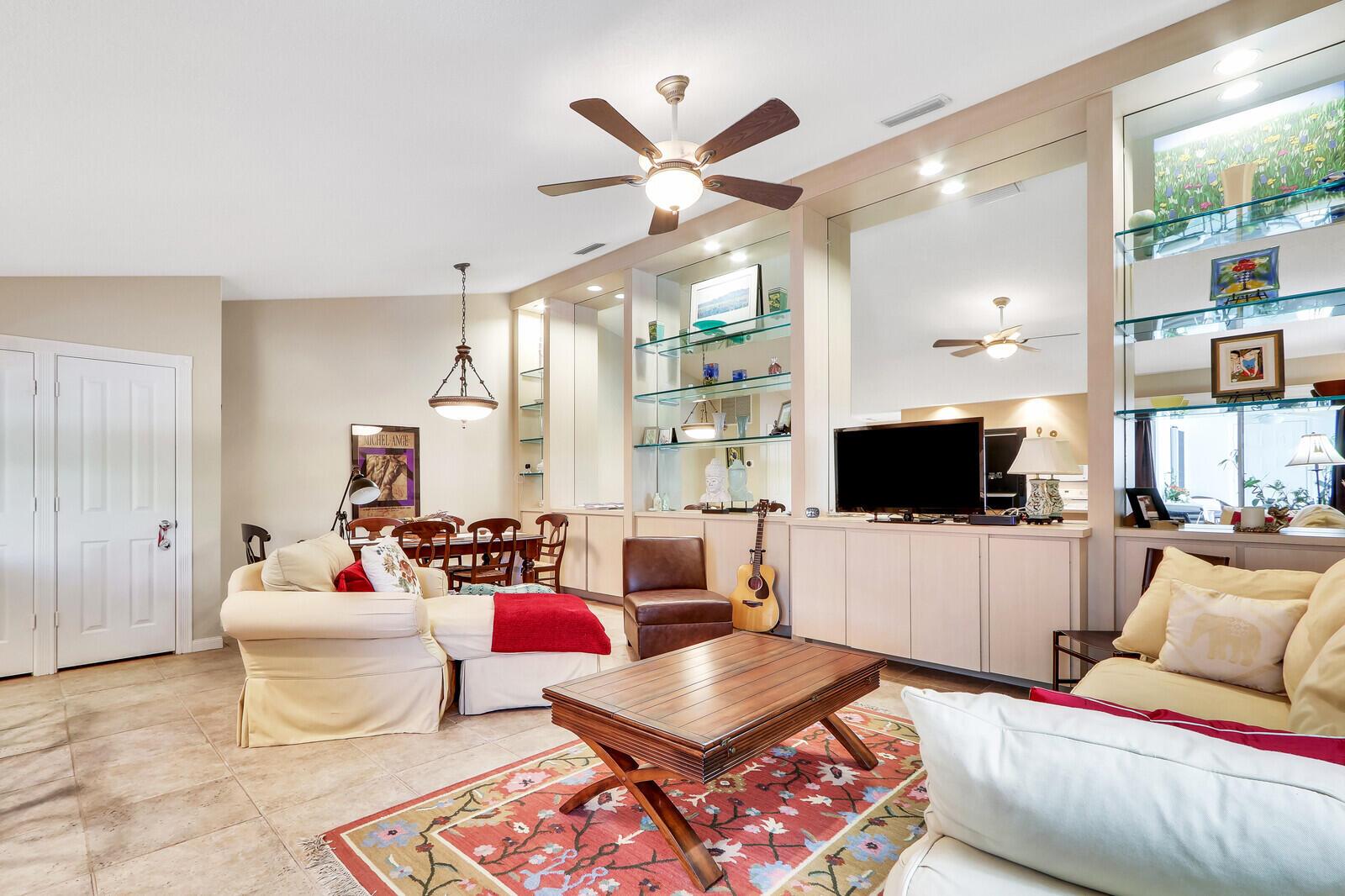 9102 Chapman Oak Court