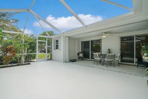 9102 Chapman Oak Court, Palm Beach Gardens, FL MLS: R10961810