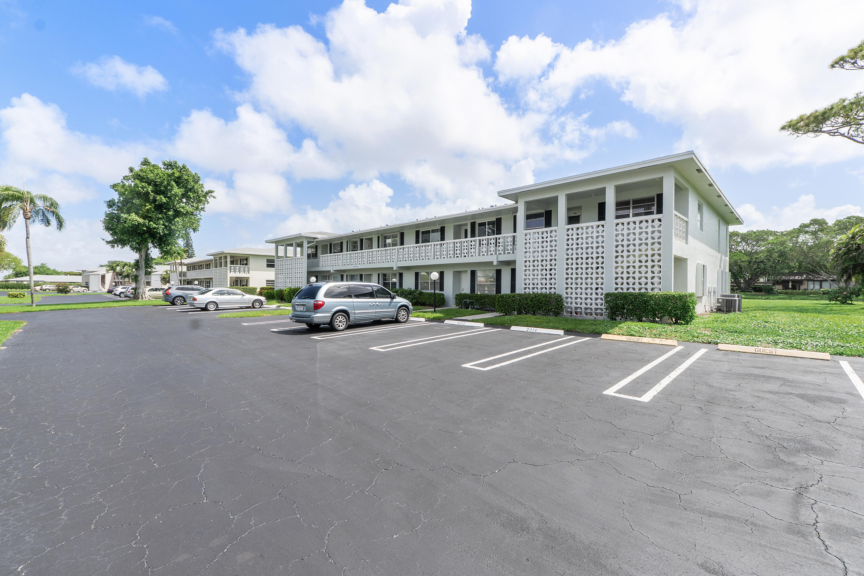 PINES OF DELRAY CONDO - Residential