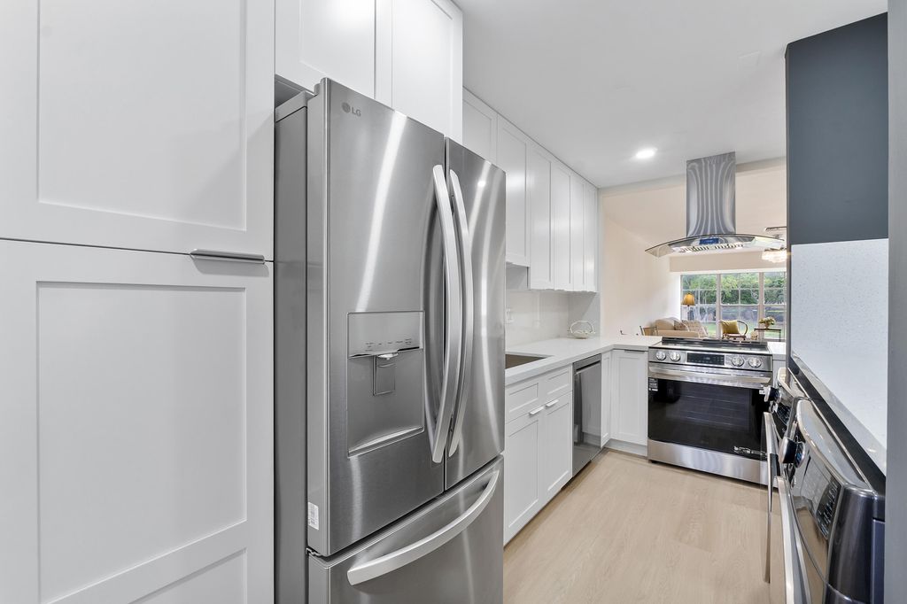 Photo of 1030 Citrus Way #204, Delray Beach, FL 33445 (MLS # B26011844)