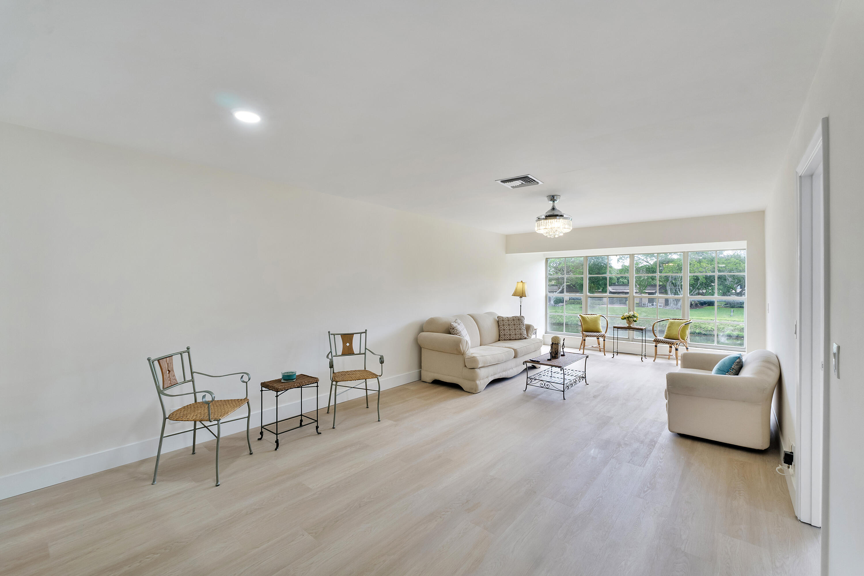 PINES OF DELRAY CONDO - Residential