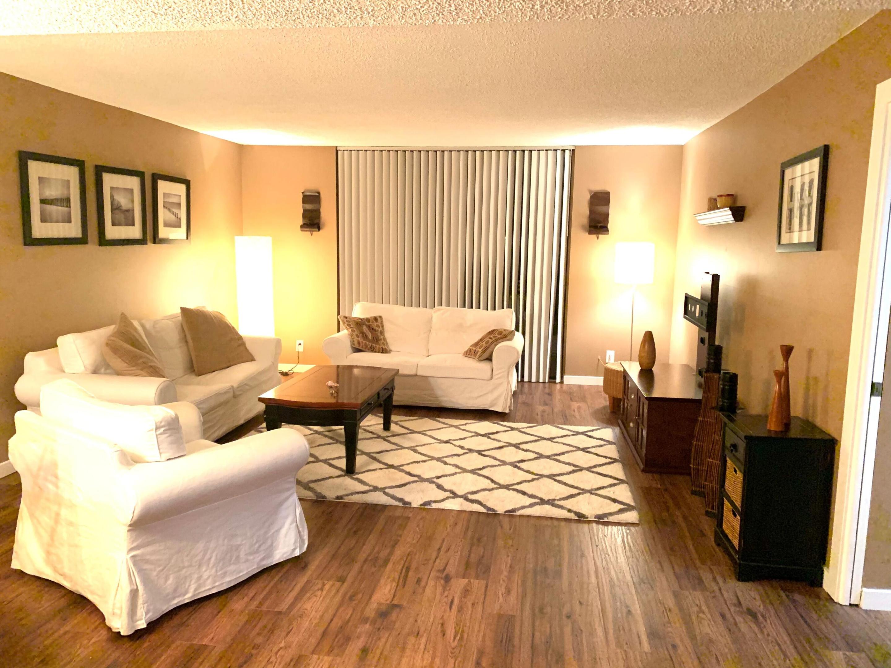 TCPB CONDO - Residential