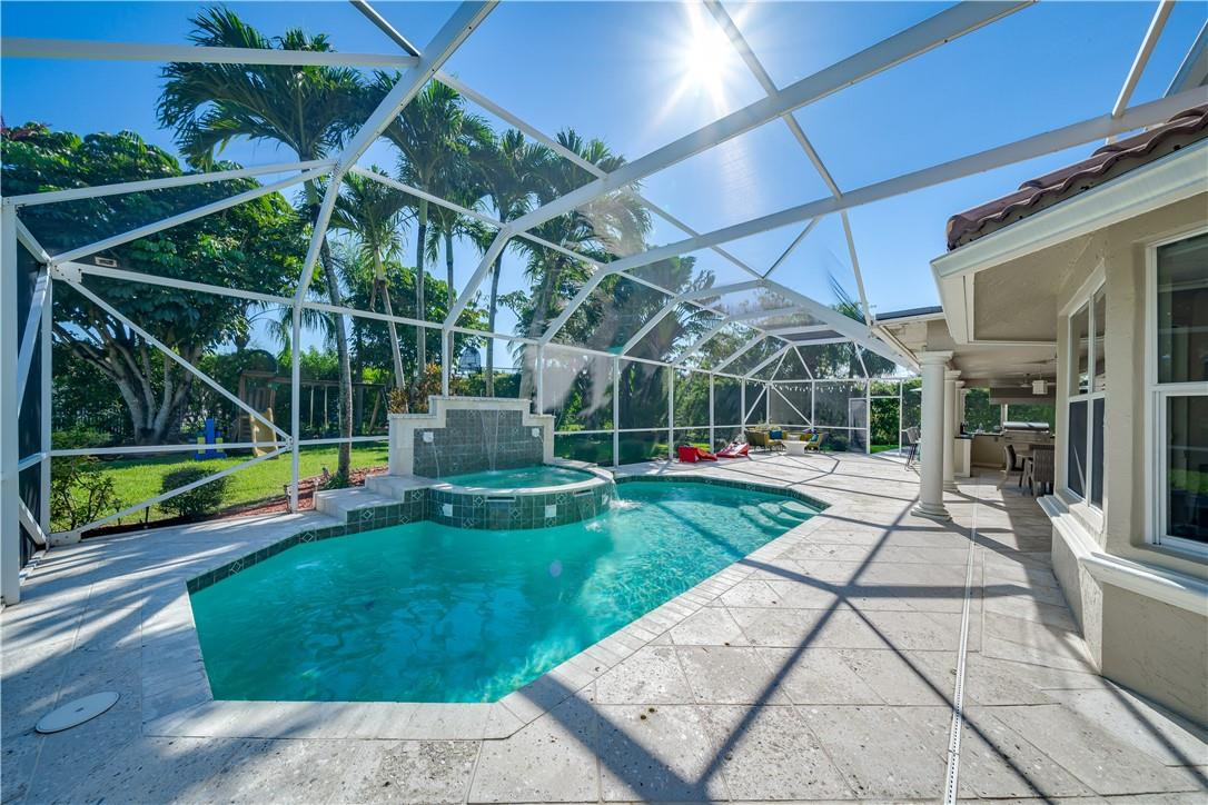 HIDDEN HAMMOCKS/OAKBROOK - Residential