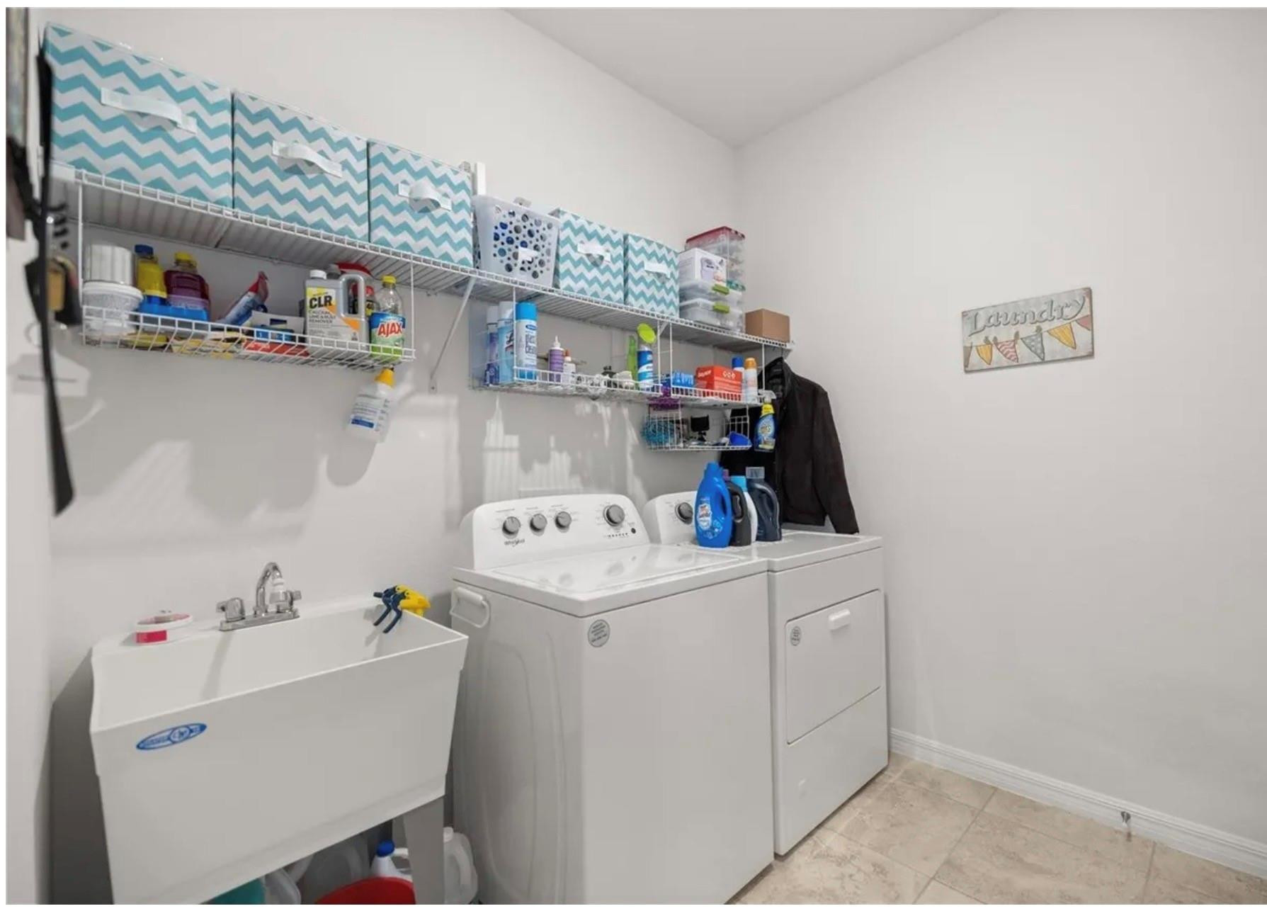 Calesa Township Roan Hill - Residential Lease