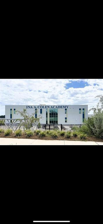 Calesa Township Roan Hill - Residential Lease