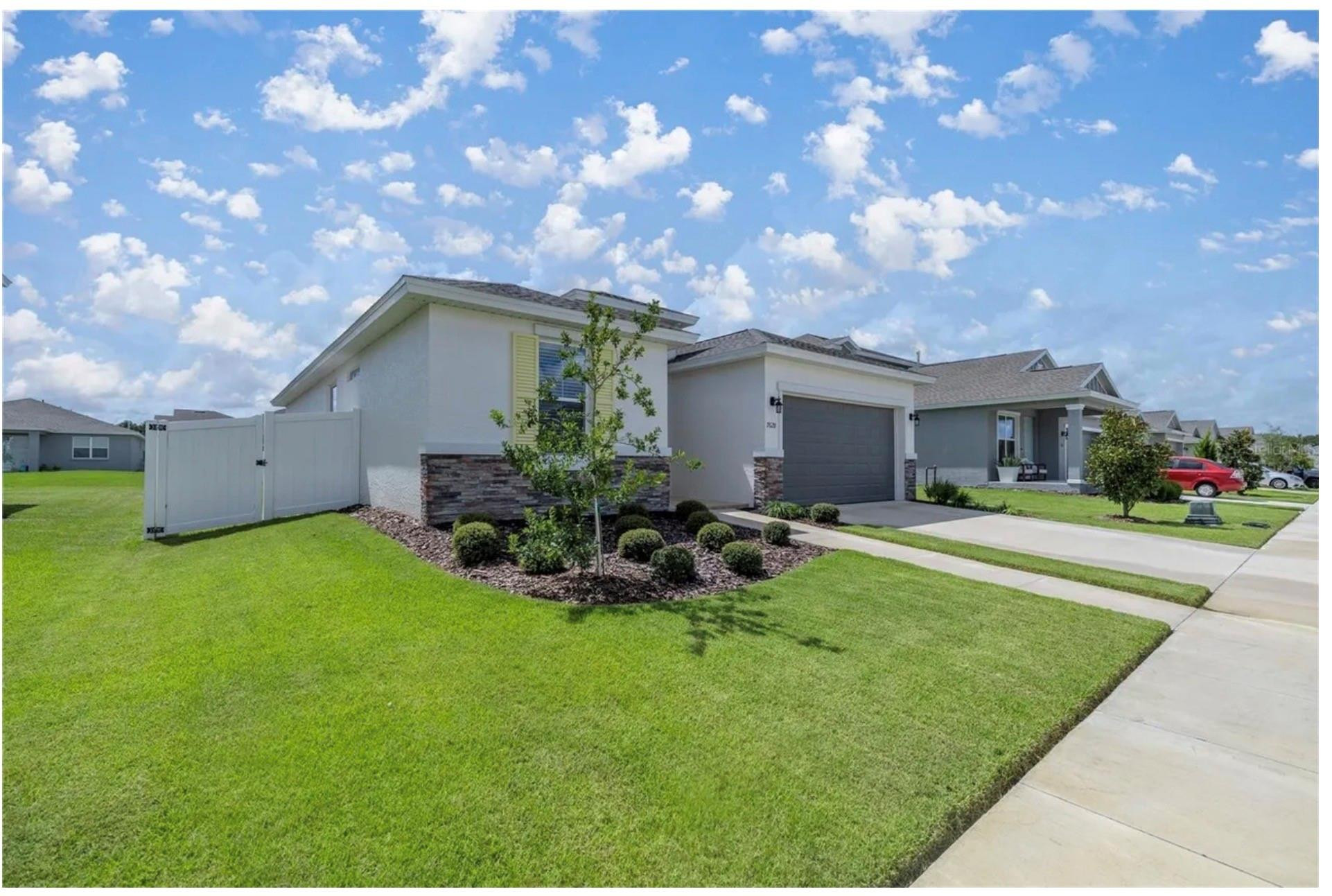 Calesa Township Roan Hill - Residential Lease