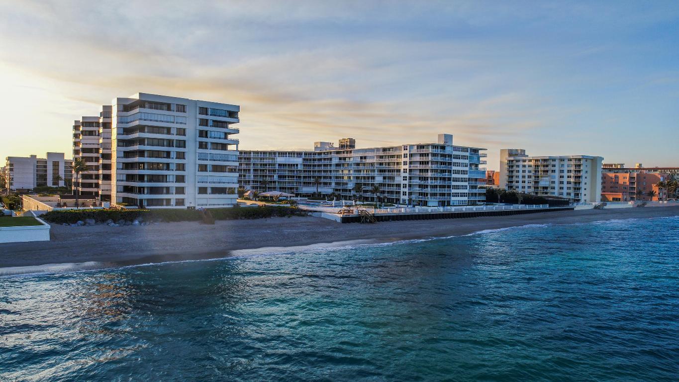 THIRTY FIVE SIXTY CONDO, Concordia East - Residential