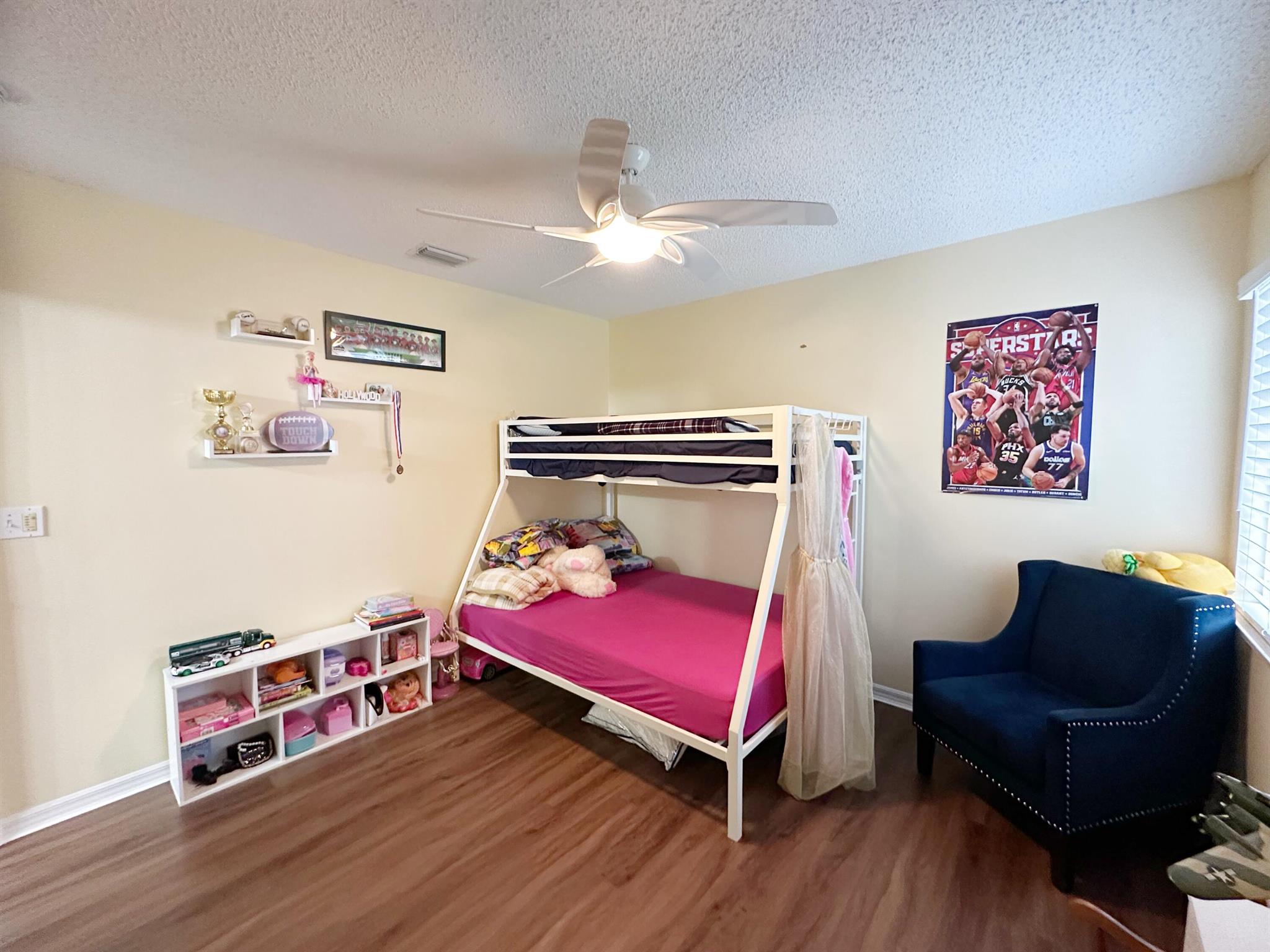 BANYAN TRAILS - Residential Lease